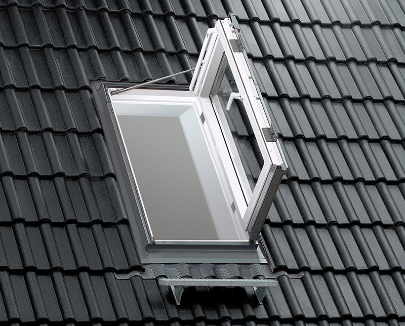 Seitlich öffnendes Dachfenster